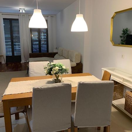 San Bernardo Family Apartment Севилья Экстерьер фото