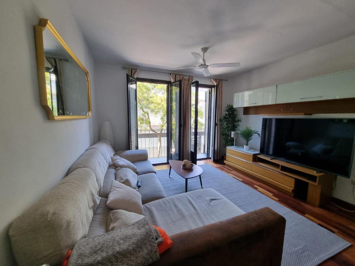 San Bernardo Family Apartment Севилья Экстерьер фото