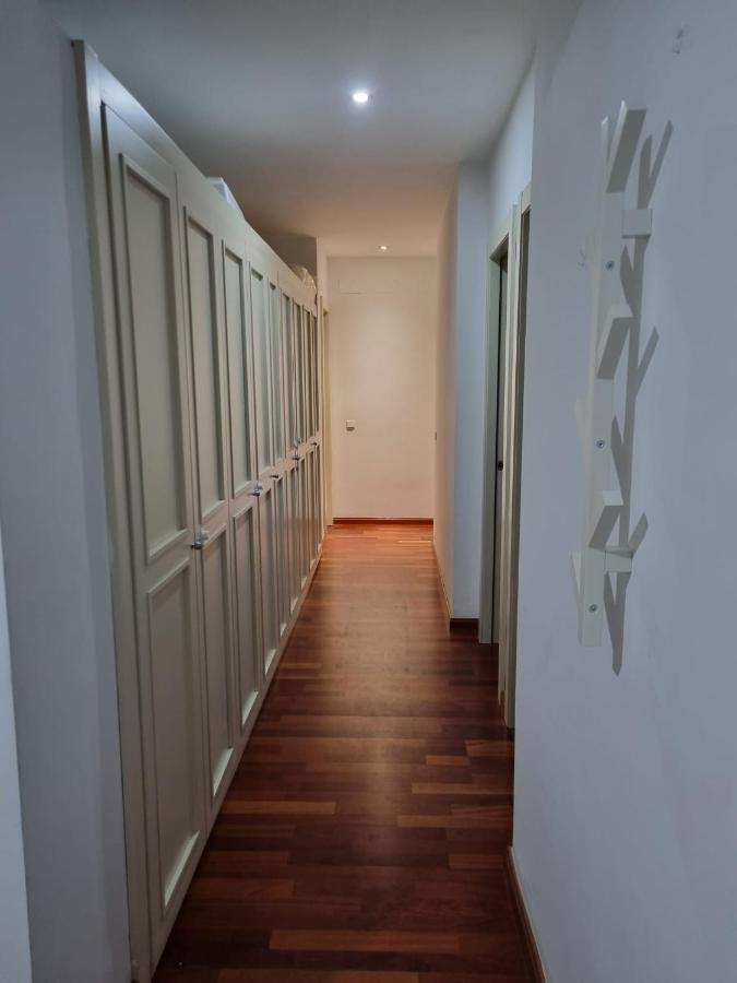 San Bernardo Family Apartment Севилья Экстерьер фото