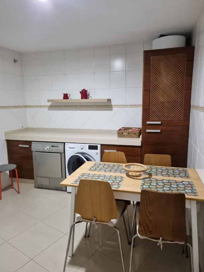 San Bernardo Family Apartment Севилья Экстерьер фото