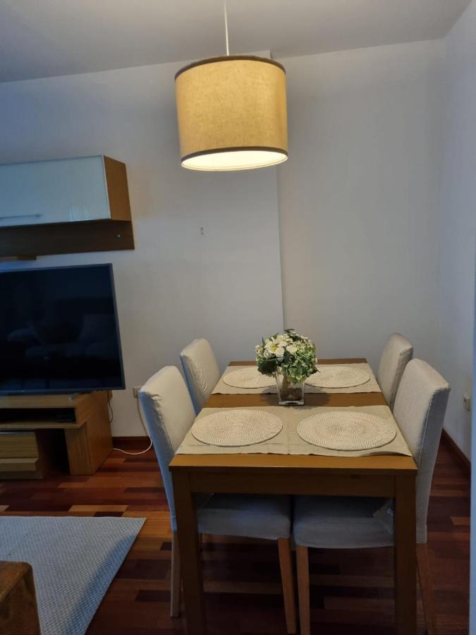San Bernardo Family Apartment Севилья Экстерьер фото