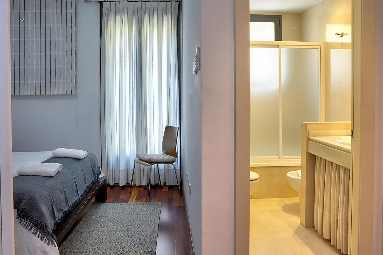 San Bernardo Family Apartment Севилья Экстерьер фото